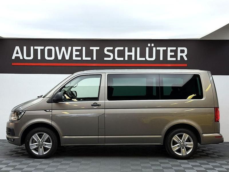 Gebraucht VW Multivan 150 PS (110 kW) 2018 Beige Van / Kleinbus