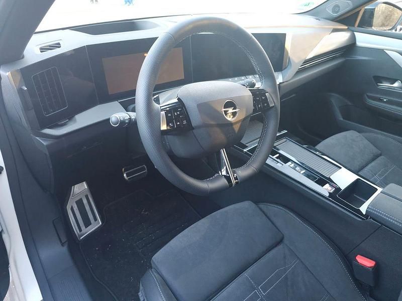 Gebraucht Opel Astra Ultimate 131 PS (96 kW) 2024 Kombi