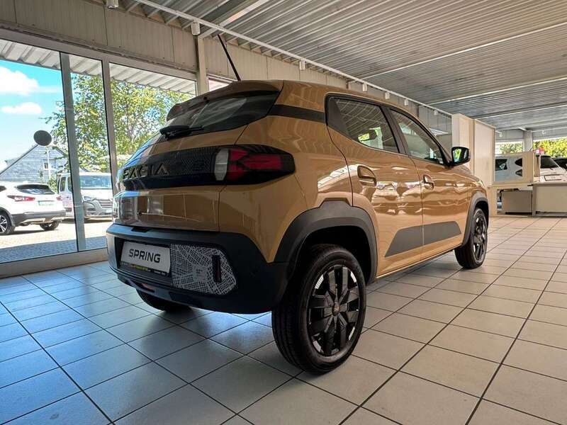 Gebraucht Dacia Spring Extreme 47 kW (65 PS) 2024 Beige Kleinwagen