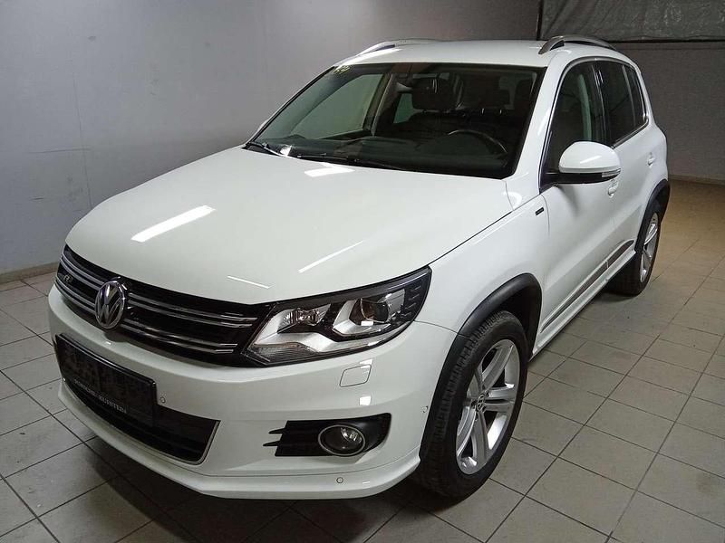 Pure white Gebraucht 2016 VW Tiguan LOUNGE SUV | 14.900 € (Guter Preis) - Bild 1/4