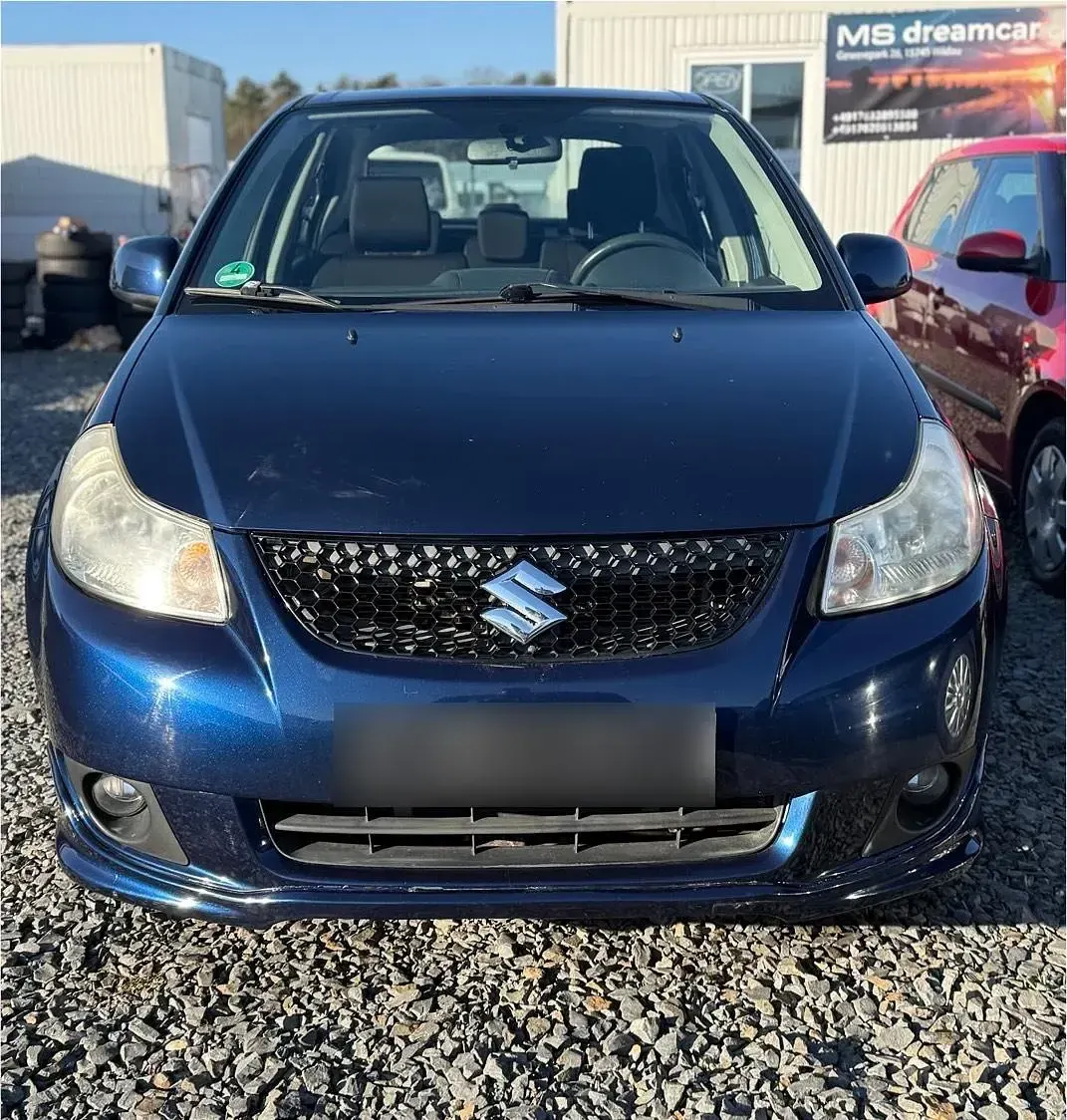 Gebraucht Suzuki SX4 115 PS (84 kW) 2010 Blau Limousine