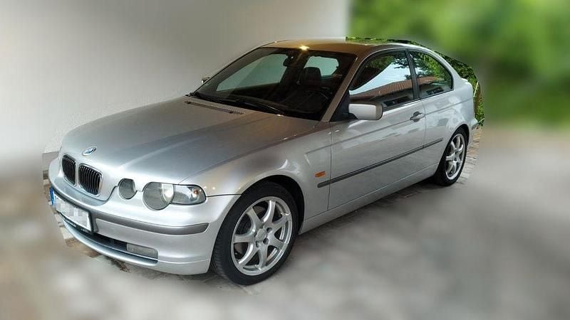 Silber Gebraucht 2001 BMW 325 Performance Coupé | 4.299 € (Guter Preis) - Bild 1/4