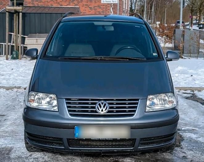 Gebraucht VW Sharan 116 PS (85 kW) 2010 Van / Kleinbus
