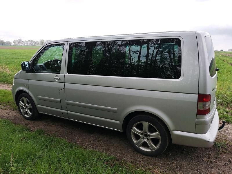 Usata VW T5 131 CV (96 kW) 2004 Argento Furgone