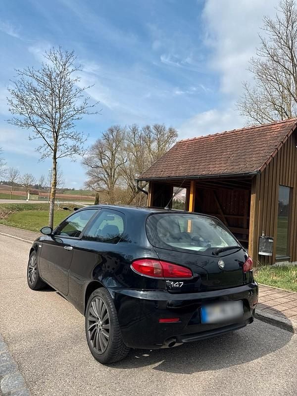 Gebraucht Alfa Romeo 147 140 PS (102 kW) 2008 Schwarz Kleinwagen