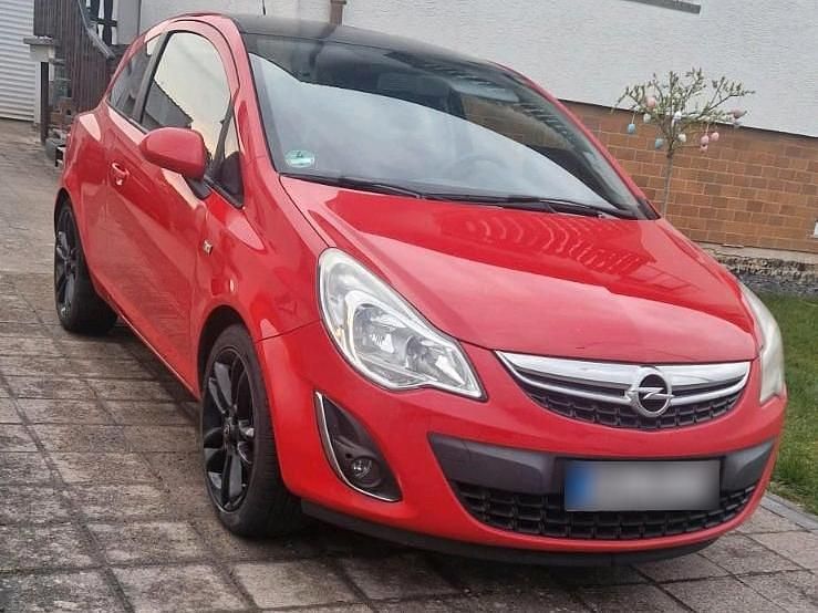 Gebraucht Opel Corsa 87 PS (63 kW) 2011 Rot Kleinwagen