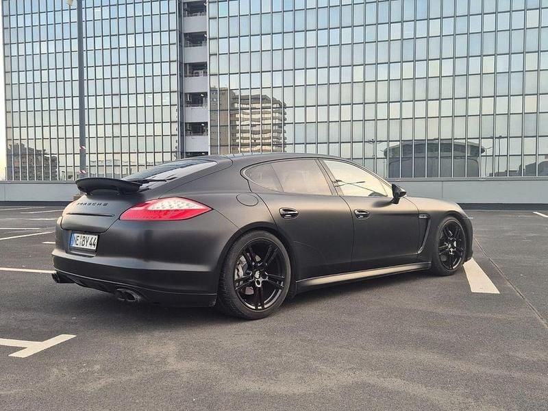 Gebraucht Porsche Panamera 4S 400 PS (294 kW) 2012 Blau Limousine