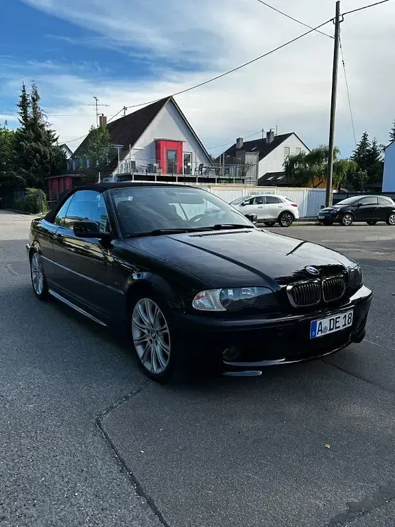 Gebraucht BMW 325 M Sport 192 PS (141 kW) 2002 Schwarz Cabrio