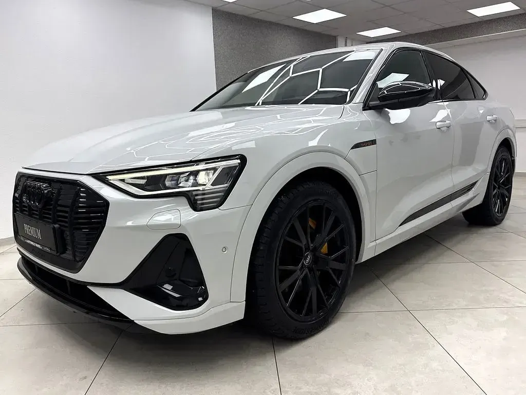 Gebraucht Audi e-tron Sportback Black Edition 300 kW (408 PS) 2023 Weiß SUV