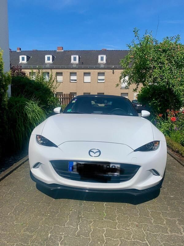 Weiß Gebraucht 2016 Mazda MX5 Cabrio | 18.800 € (Guter Preis) - Bild 1/4