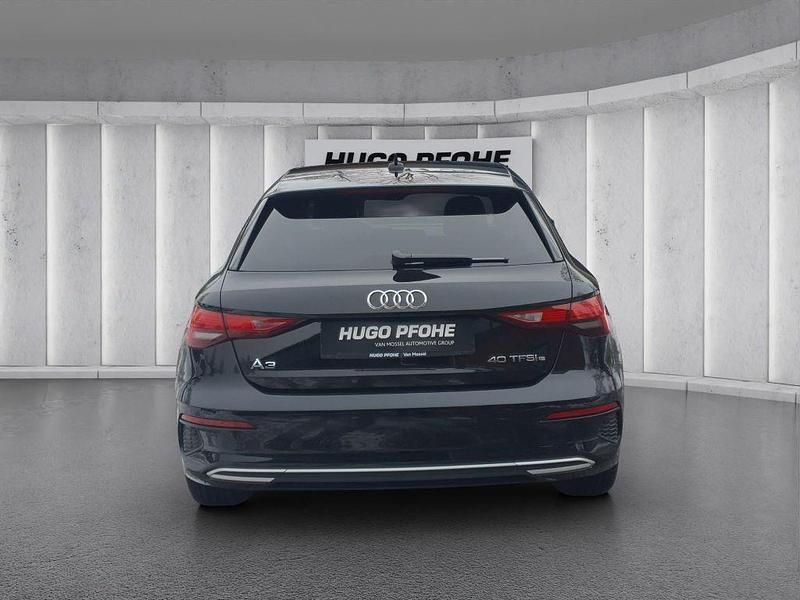 Gebraucht Audi A3 150 PS (110 kW) 2023 Mythosschwarz metallic Limousine