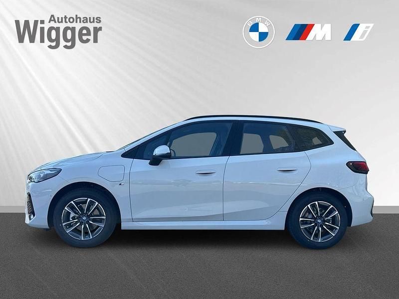 Neu BMW 225 Active Tourer Performance 245 PS (180 kW) 2025 Weiß Van / Kleinbus