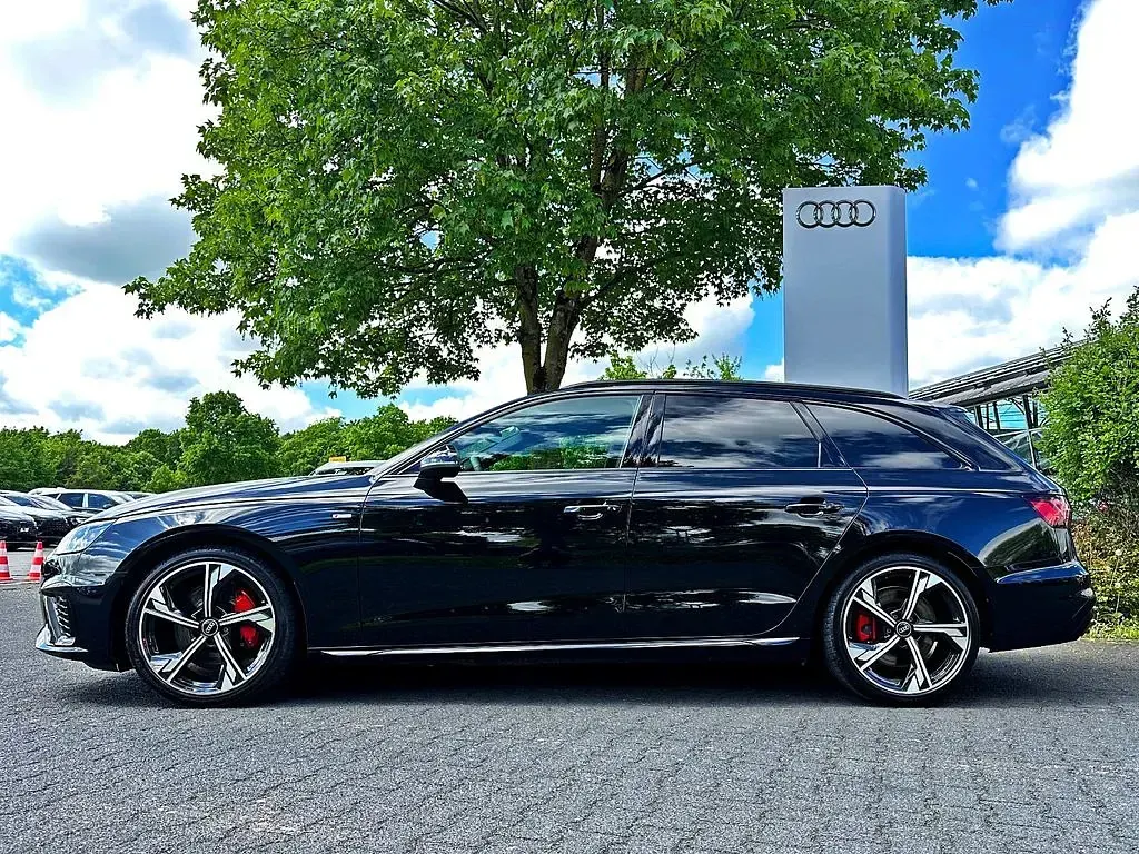 Gebraucht Audi A4 S-Line 265 PS (194 kW) 2025 Schwarz Limousine