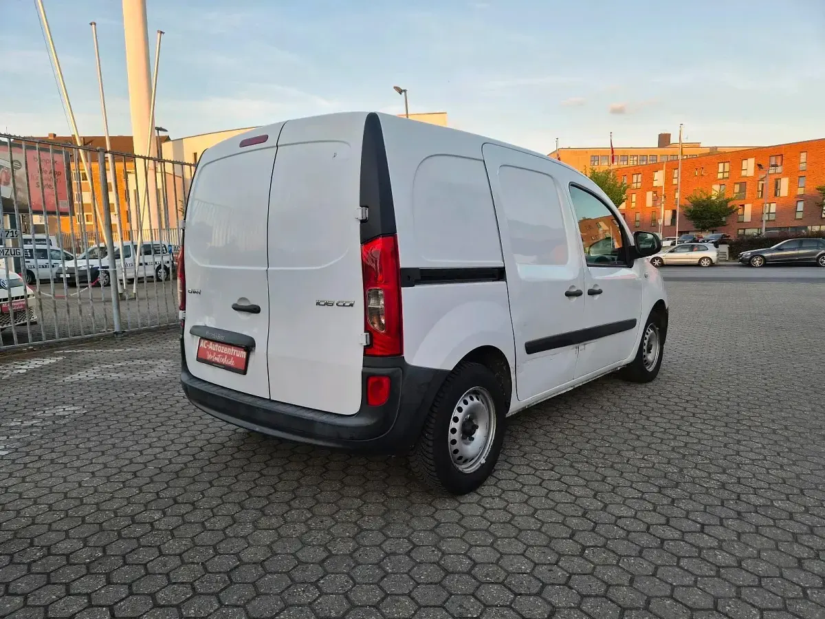 Gebraucht Mercedes Citan 108 95 PS (69 kW) 2017 Weiß Van / Kleinbus