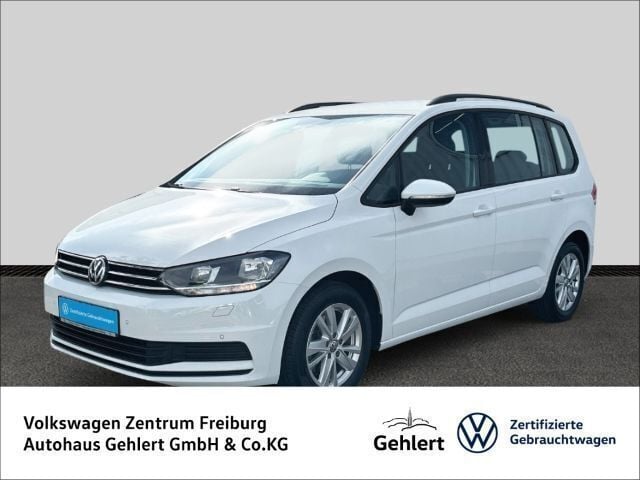 Weiss Gebraucht 2019 VW Touran Comfortline Van / Kleinbus | 20.900 € (Guter Preis) - Bild 1/4