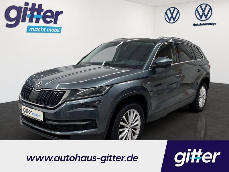 Quarzgrau metallic Gebraucht 2019 Skoda Kodiaq Ambition SUV | 30.845 € (Fairer Preis) - Bild 1/4