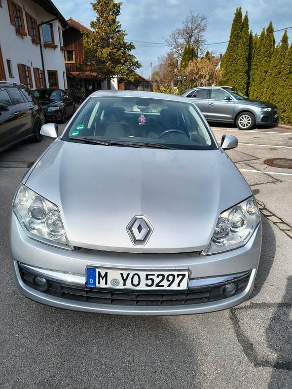 Gebraucht Renault Laguna III Exception 110 PS (80 kW) 2008 Silber Limousine