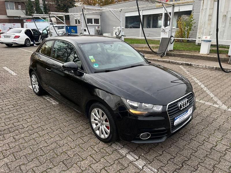 Gebraucht Audi A1 Attraction 105 PS (77 kW) 2010 Schwarz Kleinwagen