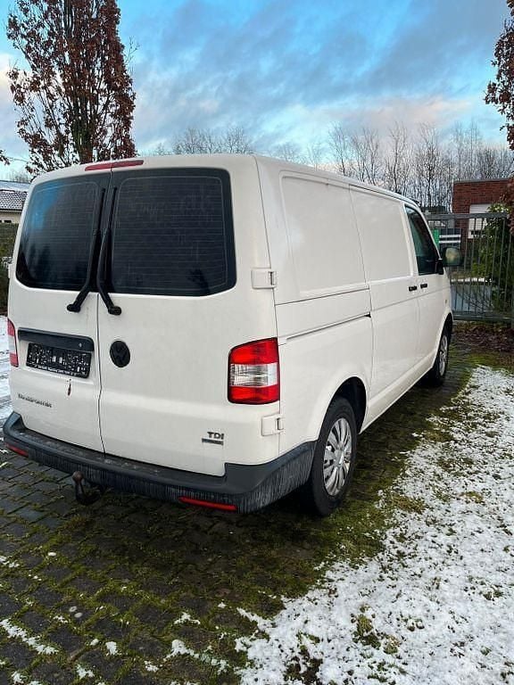 Gebraucht VW T5 114 PS (83 kW) 2014 Weiß Van