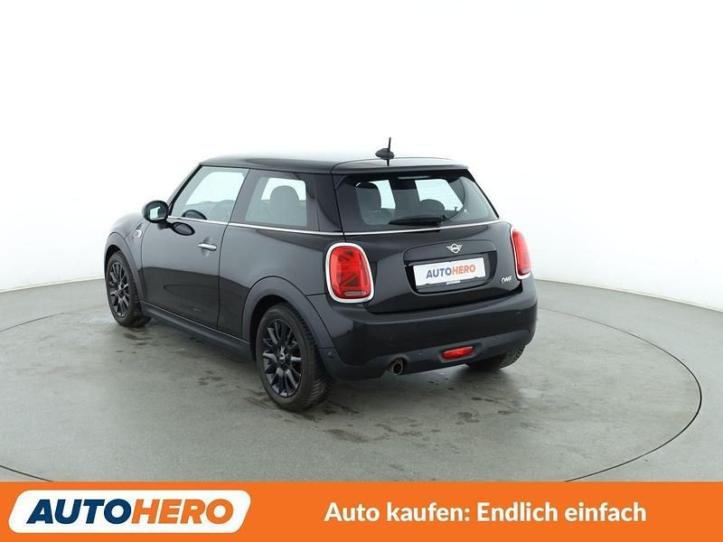 Gebraucht Mini ONE 102 PS (75 kW) 2019 Schwarz Kleinwagen