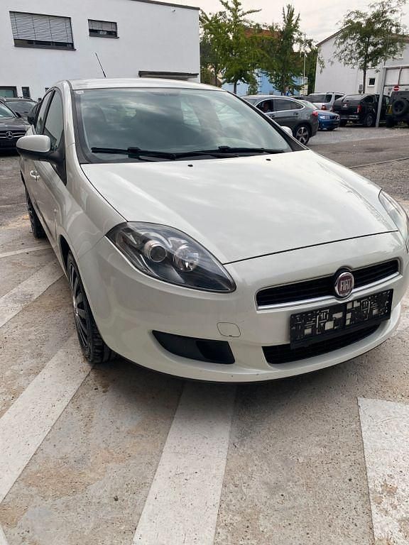 Gebraucht 2011 Fiat Bravo Active Kleinwagen | 2.700 € (Fairer Preis) - Bild 1/4