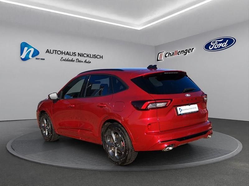 Gebraucht Ford Kuga ST-Line X 150 PS (110 kW) 2024 Rot SUV