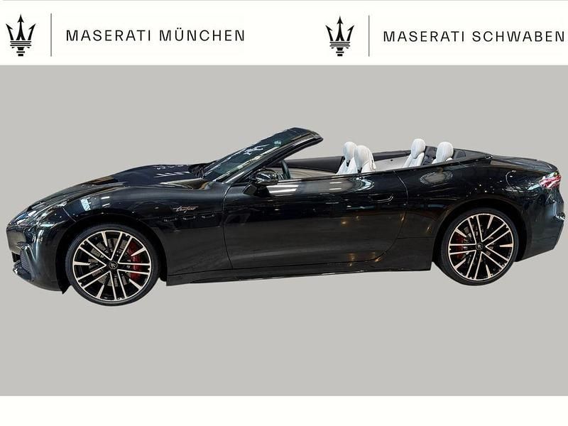 Gebraucht Maserati GranCabrio 551 PS (405 kW) 2026 Schwarz Cabrio