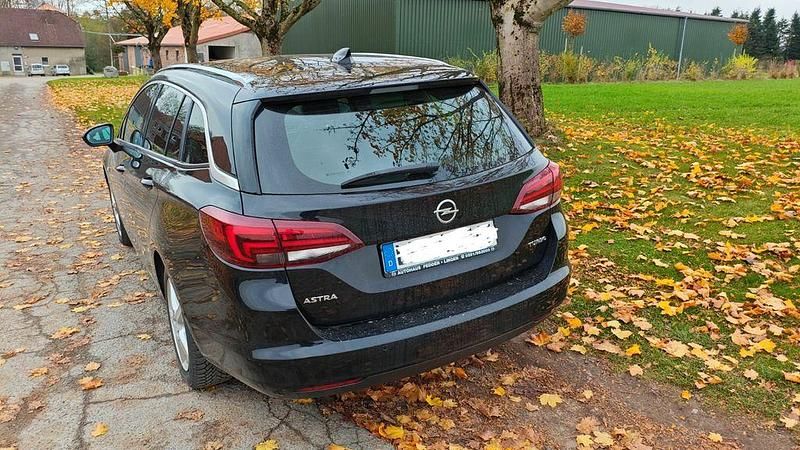 Gebraucht Opel Astra Innovation 150 PS (110 kW) 2018 Schwarz Kombi