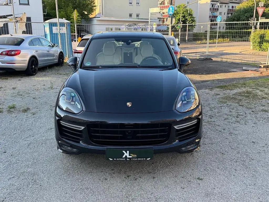 Gebraucht Porsche Cayenne GTS 441 PS (324 kW) 2017 Schwarz SUV