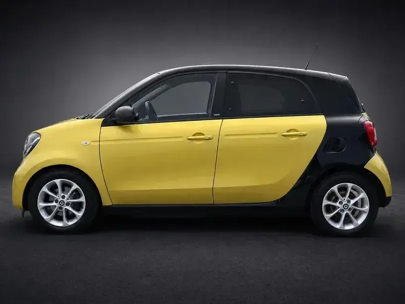 Gebraucht Smart ForFour Electric Drive Passion 60 kW (82 PS) 2018 Gelb metallic Limousine