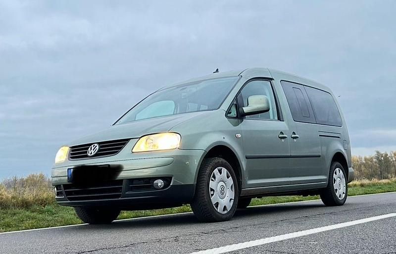Grün Gebraucht 2008 VW Caddy Maxi Life Life Van / Kleinbus | 20.000 € - Bild 1/2