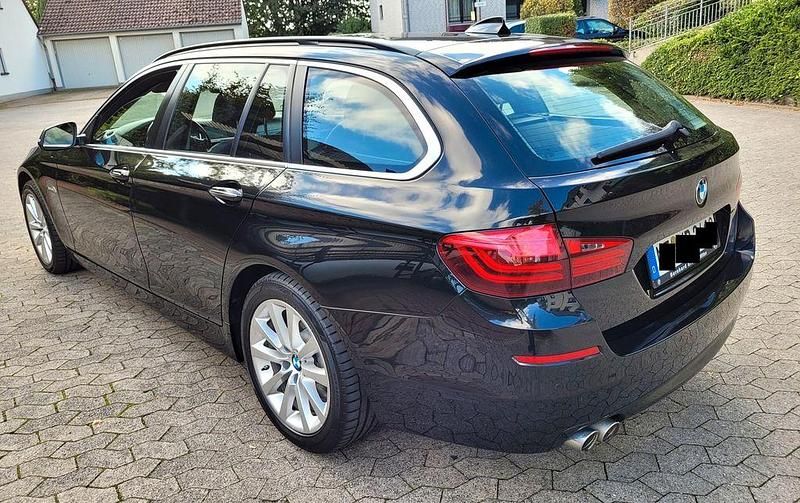 Gebraucht BMW 530 258 PS (189 kW) 2016 Schwarz Kombi