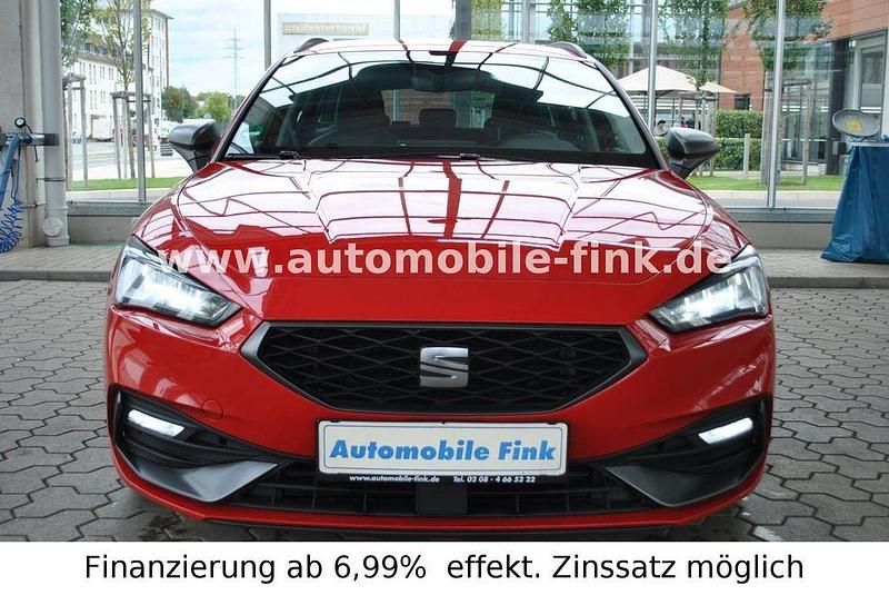 Rot Gebraucht 2022 Seat Leon ST 4Drive Kombi | 14.950 € - Bild 1/4