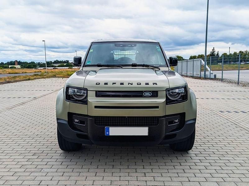 Grün Gebraucht 2021 Land Rover Defender Black Edition SUV | 62.500 € (Fairer Preis) - Bild 1/4