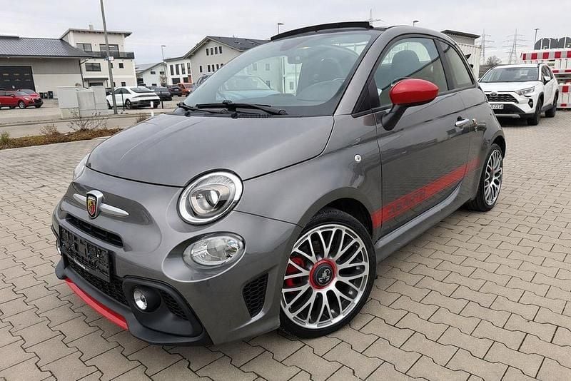 Gebraucht Abarth 595C 145 PS (106 kW) 2018 Grau Cabrio