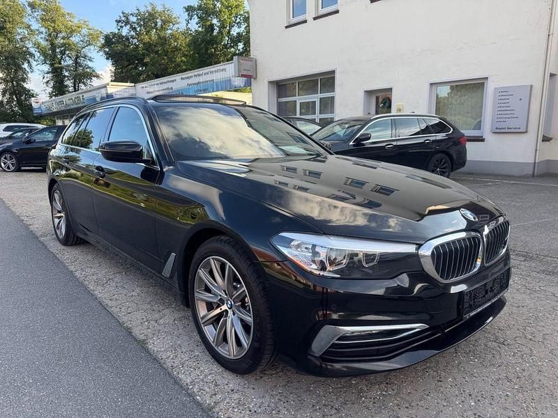 Gebraucht BMW 530 Luxury Line 252 PS (185 kW) 2019 Schwarz Kombi