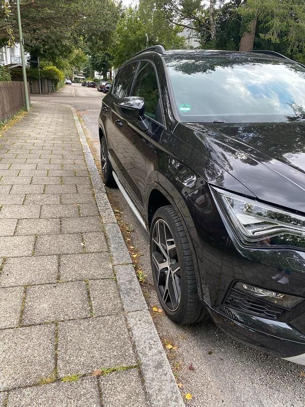 Second-hand Seat Ateca 150 CP (110 kW) 2019 Negru SUV