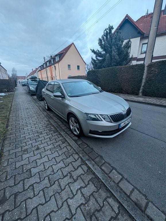Gebraucht Skoda Octavia 116 PS (85 kW) 2018 Silber Limousine
