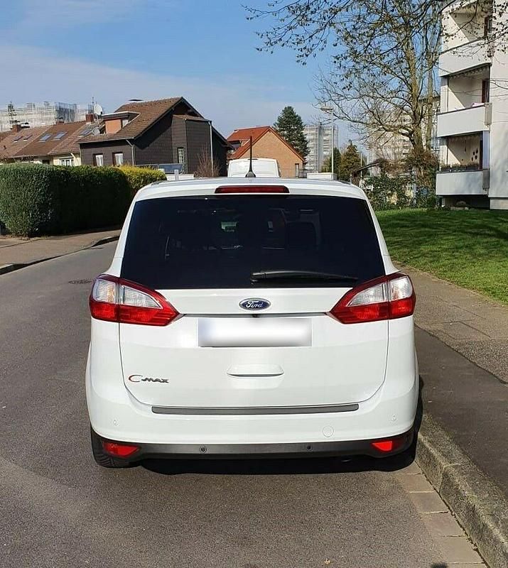 Gebraucht Ford Grand C-Max Titanium 150 PS (110 kW) 2019 Weiß Van / Kleinbus
