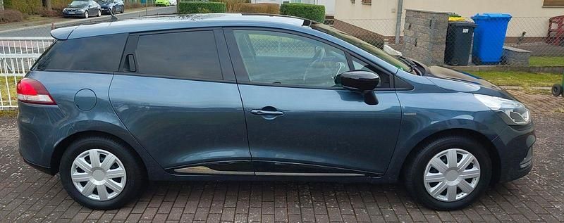 Gebraucht Renault Clio GrandTour LIMITED 90 PS (66 kW) 2019 Grau Kombi