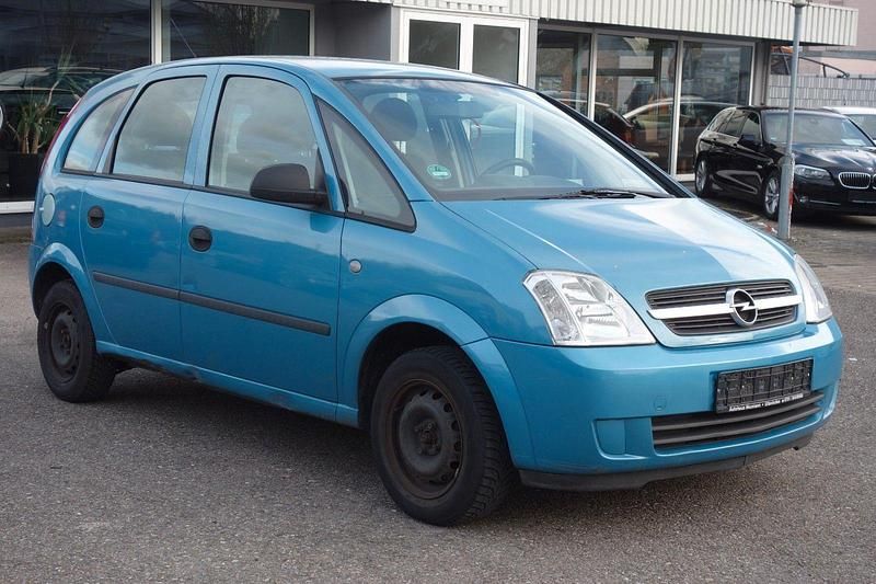 Blau Gebraucht 2004 Opel Meriva Basis Van / Kleinbus | 250 € (Superpreis) - Bild 1/4