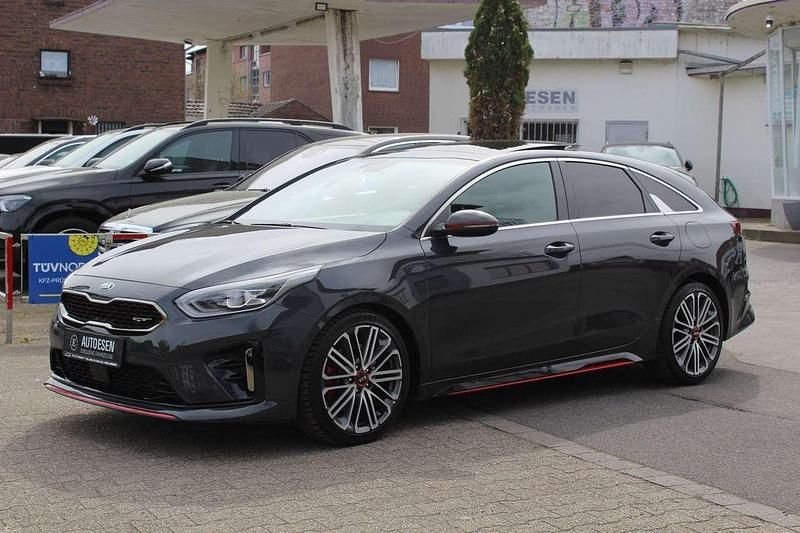 Gebraucht Kia ProCeed GT 204 PS (150 kW) 2021 Grau Kombi