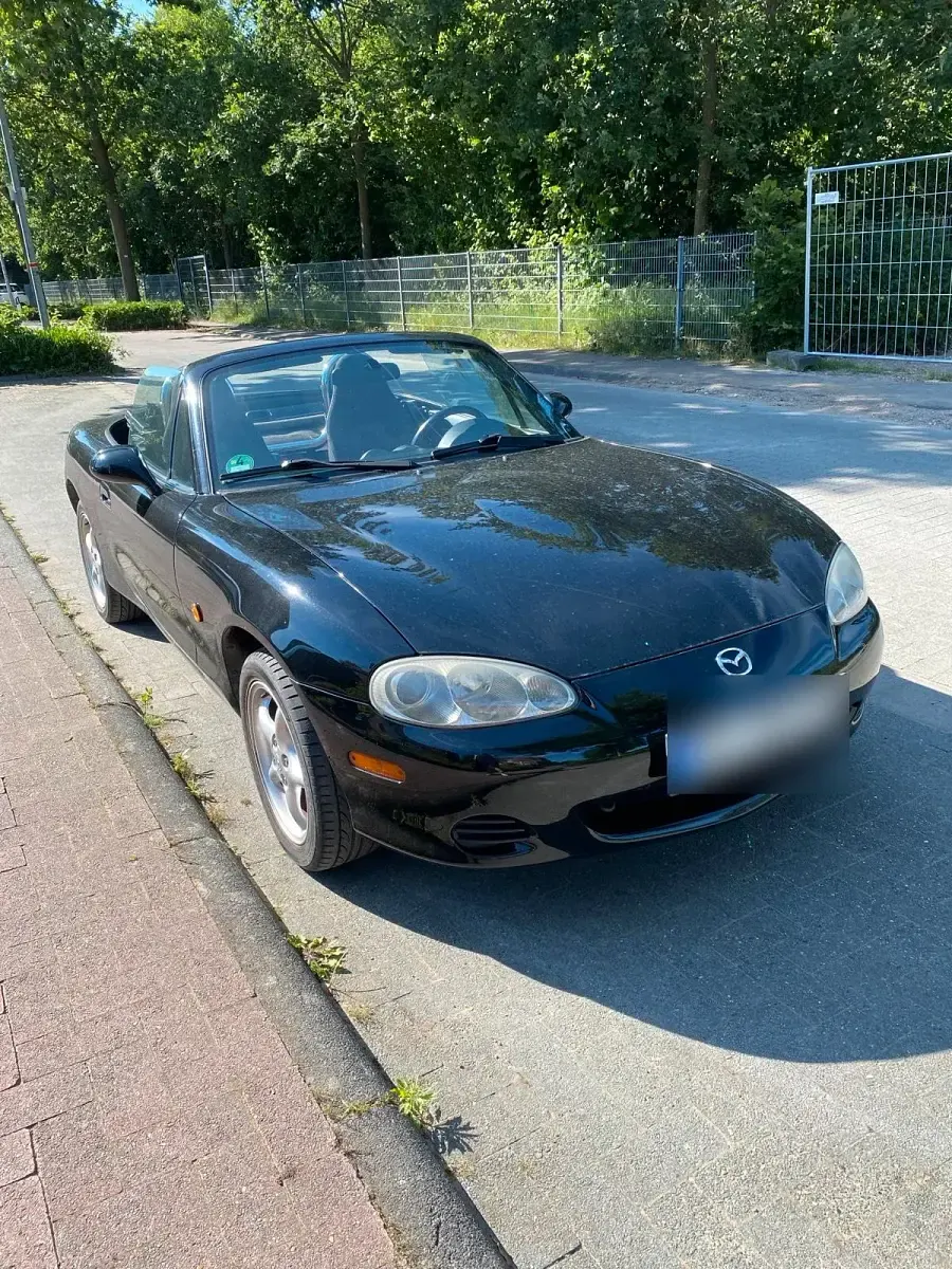 Gebraucht Mazda MX5 110 PS (80 kW) 2001 Schwarz Cabrio
