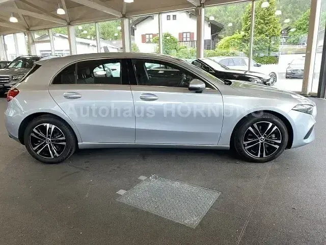 Gebraucht Mercedes A220 Progressive 190 PS (139 kW) 2025 Silber Limousine