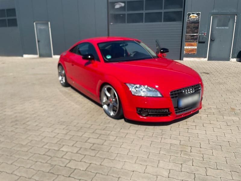 Second-hand Audi TT 200 CP (147 kW) 2006 Roșu Coupe