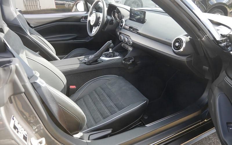 Neu Mazda MX5 Homura-Line 132 PS (97 kW) 2025 Machine gray Cabrio