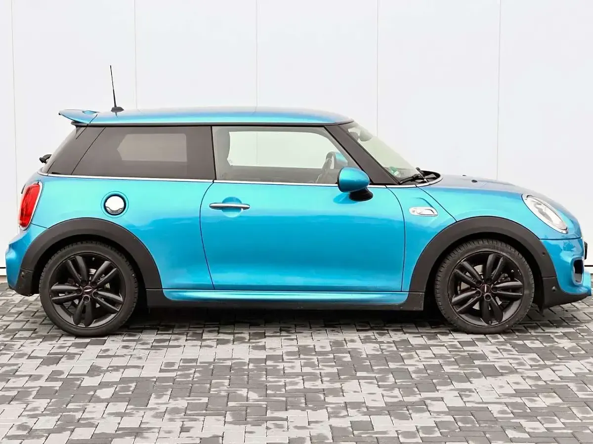 Używany Mini Cooper S 192 KM (141 kW) 2016 Niebieski Hatchback