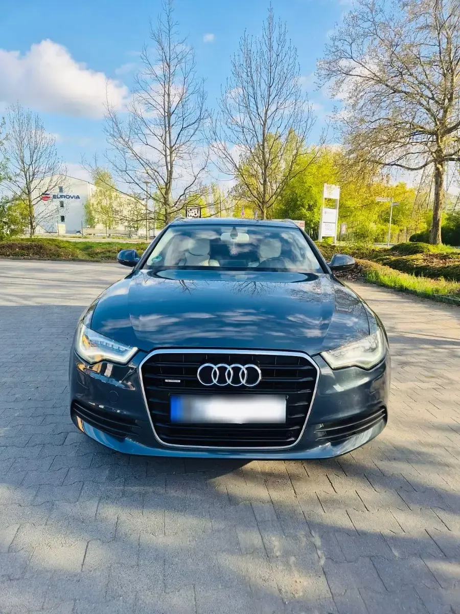 Gebraucht Audi A6 S-Line 245 PS (180 kW) 2011 Blau Kombi