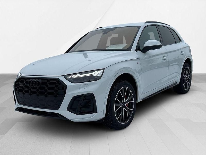 Gebraucht Audi Q5 Ambiente 265 PS (194 kW) 2021 Gletscherweiß metallic SUV