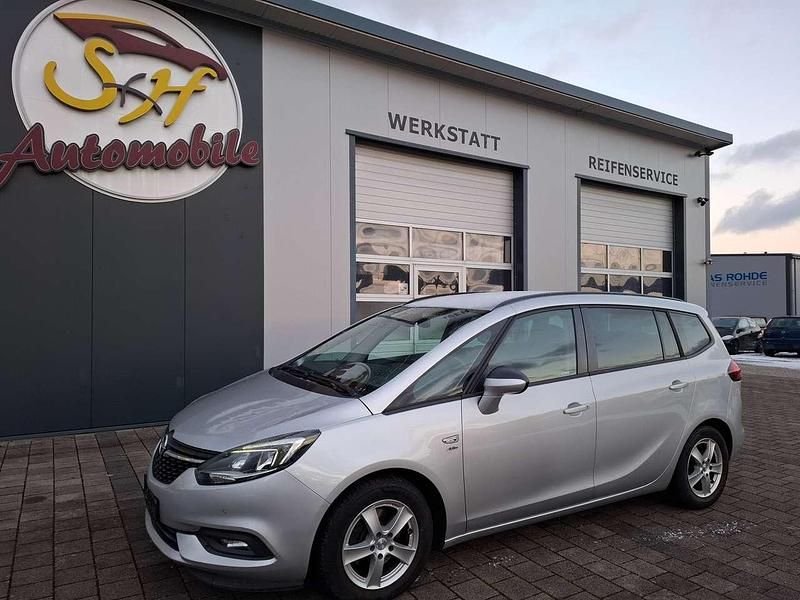 Gebraucht Opel Zafira Active 140 PS (102 kW) 2017 Argon silber/ice silver (m2) Van / Kleinbus